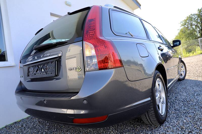 Універсал Volvo V50 2012 в Дрогобичі