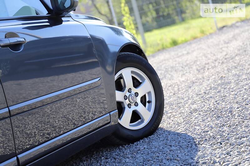 Універсал Volvo V50 2012 в Дрогобичі