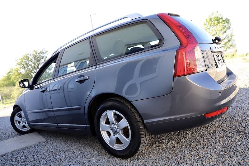 Універсал Volvo V50 2012 в Дрогобичі