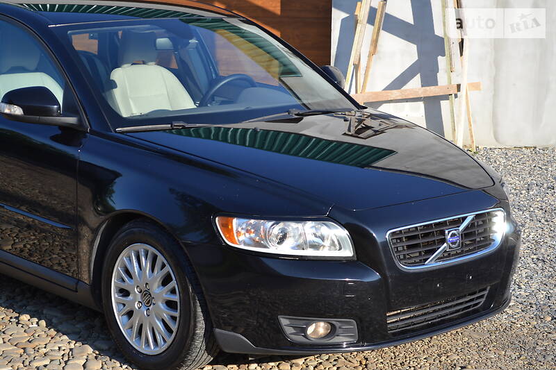 Універсал Volvo V50 2009 в Калуші