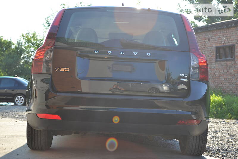 Універсал Volvo V50 2009 в Калуші