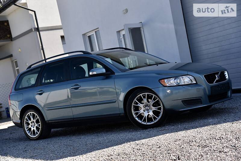 Універсал Volvo V50 2009 в Дрогобичі