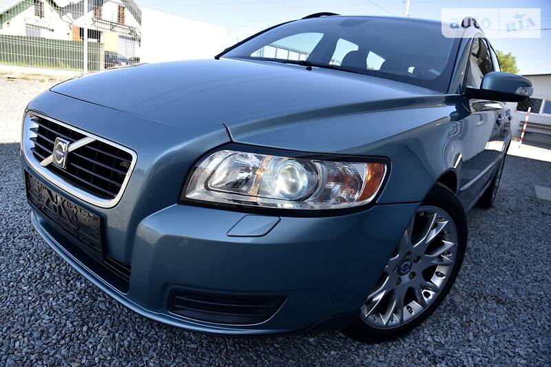 Універсал Volvo V50 2009 в Дрогобичі