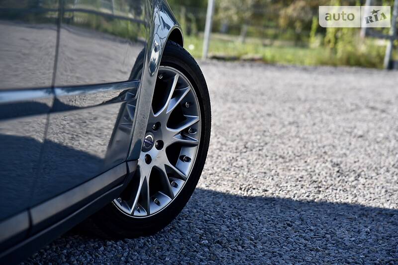 Універсал Volvo V50 2009 в Дрогобичі