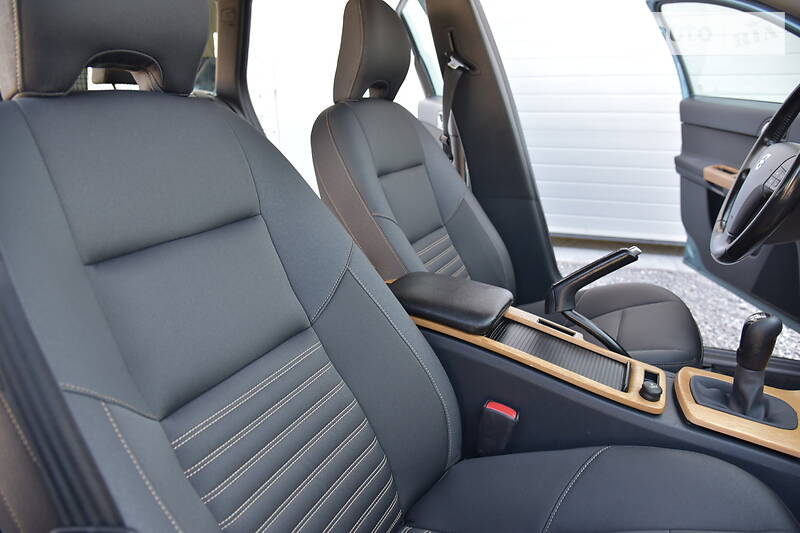 Універсал Volvo V50 2009 в Дрогобичі