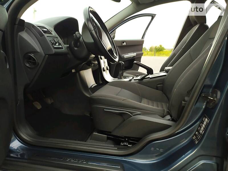 Універсал Volvo V50 2010 в Стрию