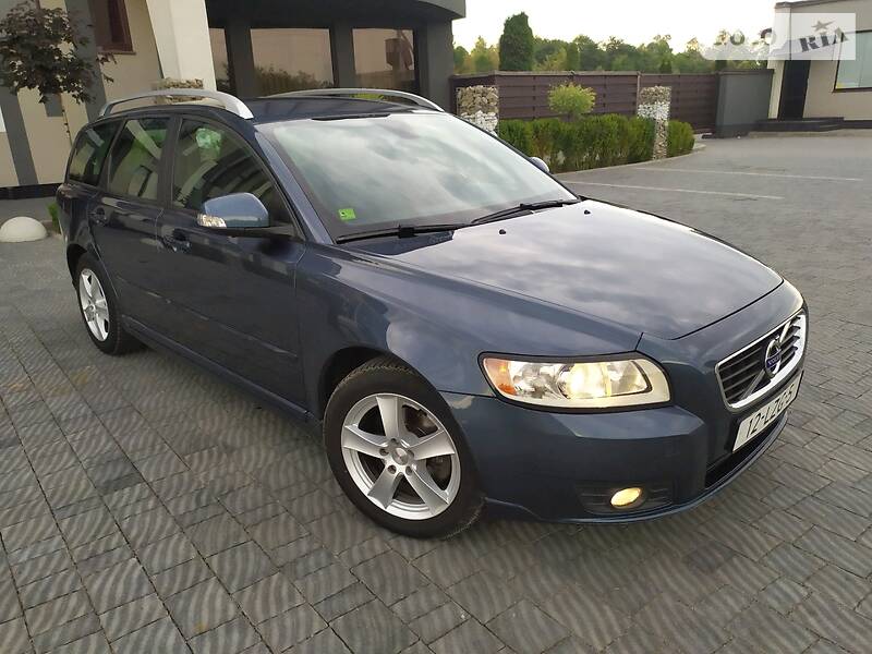 Універсал Volvo V50 2010 в Стрию