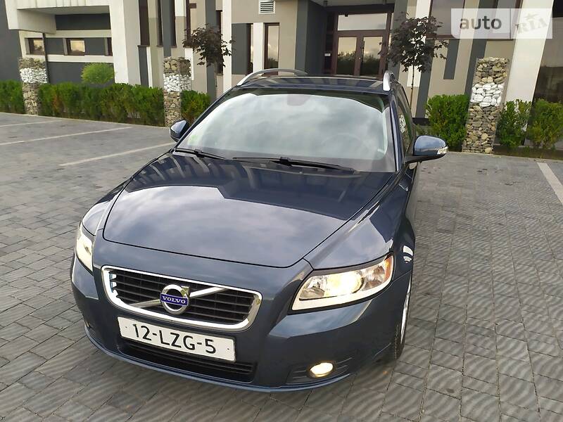 Універсал Volvo V50 2010 в Стрию