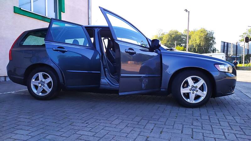 Універсал Volvo V50 2008 в Стрию