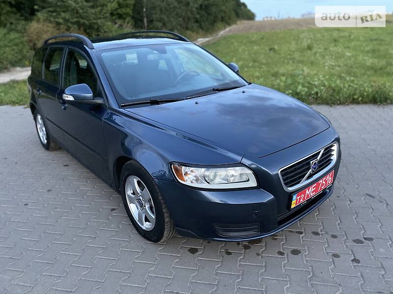 Універсал Volvo V50 2010 в Рівному фото Універсал Volvo V50 2010 в Рівному