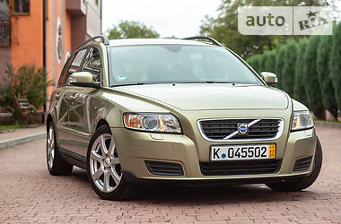 Універсал Volvo V50 2010 в 