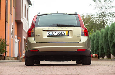 Універсал Volvo V50 2010 в 