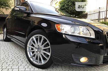 Універсал Volvo V50 2010 в Стрию