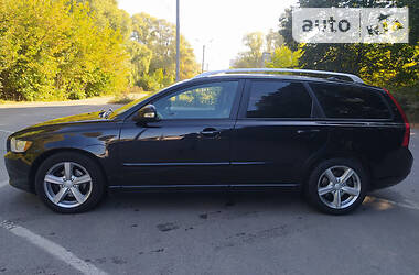 Универсал Volvo V50 2011 в Киеве