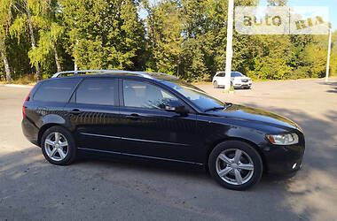 Универсал Volvo V50 2011 в Киеве