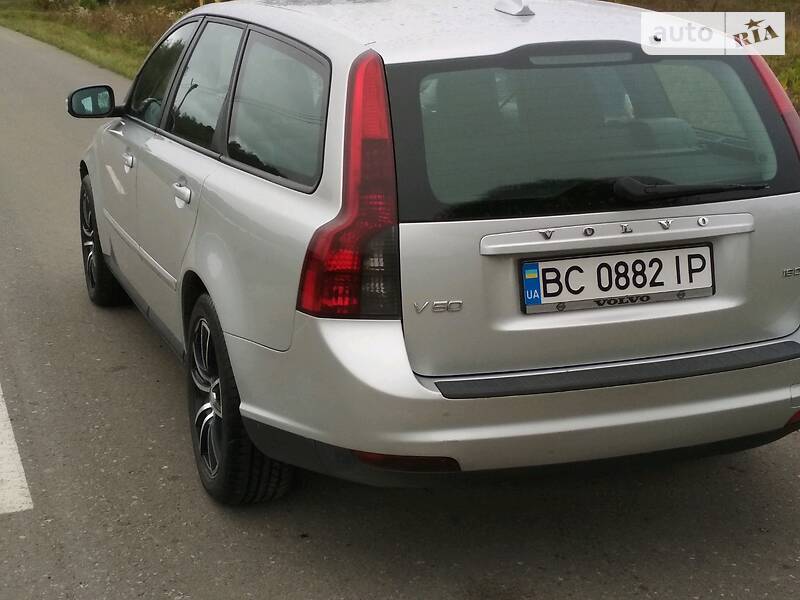 Универсал Volvo V50 2008 в Дрогобыче фото 6 Универсал Volvo V50 2008 в Дрогобыче