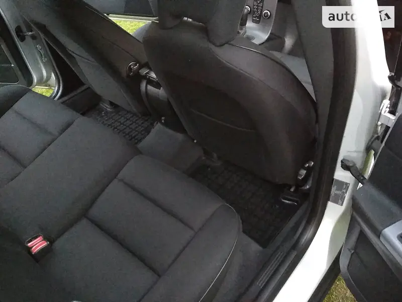 Volvo V50 2008 VIN YV1MW765292465078 фото оголошення 2 з 55