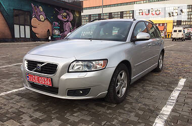 Универсал Volvo V50 2010 в Луцке