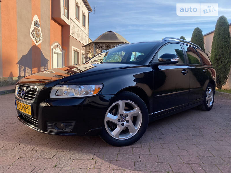 Универсал Volvo V50 2010 в Стрые