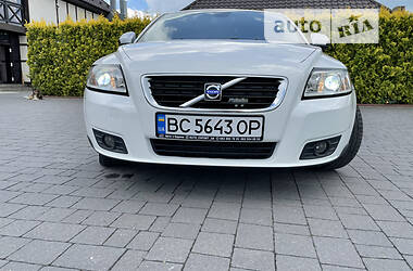 Универсал Volvo V50 2010 в Стрые