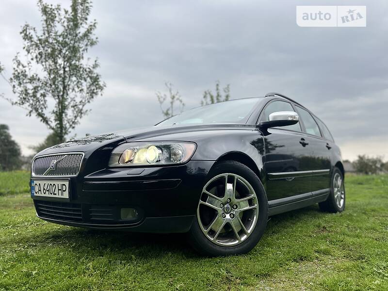 Volvo V50
