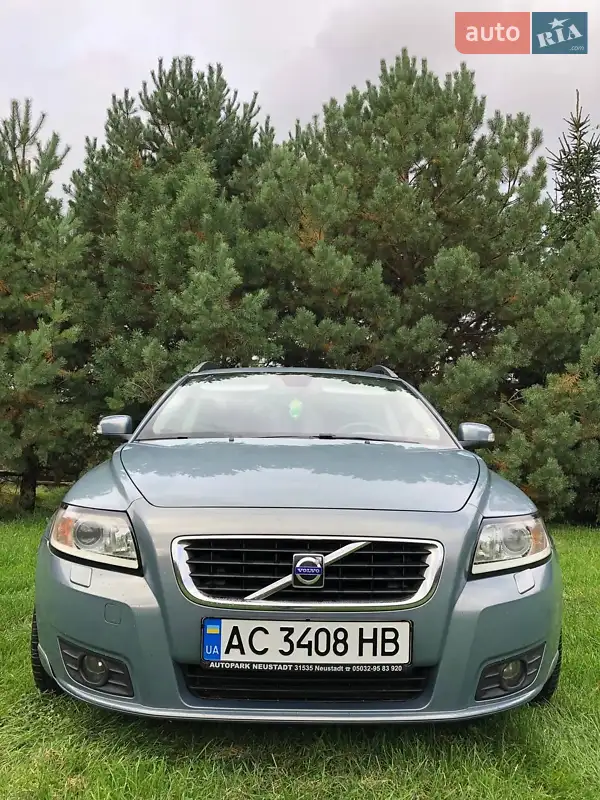 Volvo V50