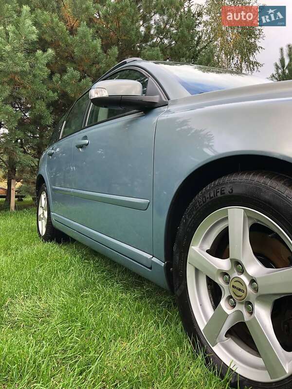 Универсал Volvo V50 2007 в Луцке