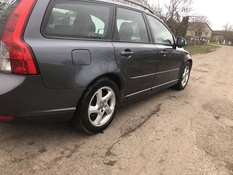 Універсал Volvo V50 2010 в Луцьку