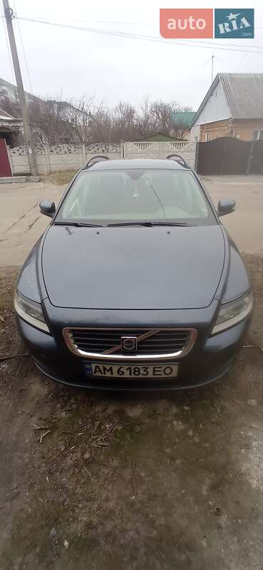 Volvo V50 2009
