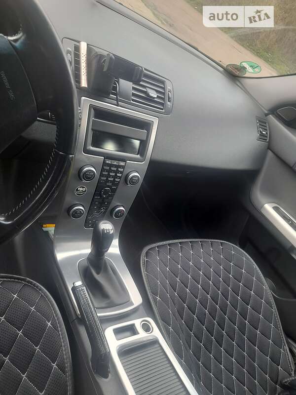 Универсал Volvo V50 2009 в Долинской