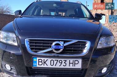 Универсал Volvo V50 2011 в Корце