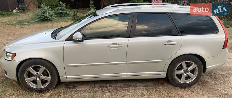Универсал Volvo V50 2011 в Черкассах