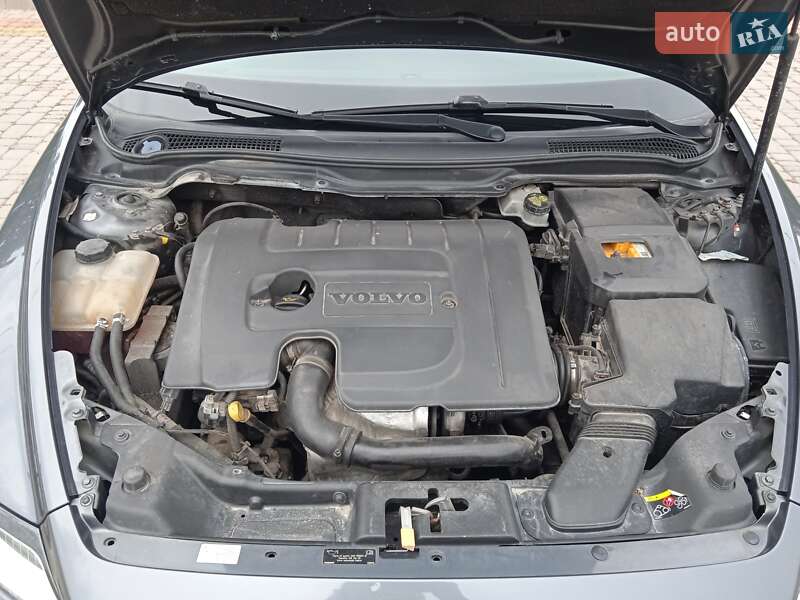 Універсал Volvo V50 2008 в Миколаєві