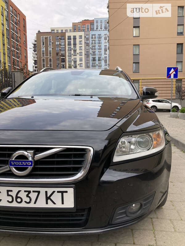Универсал Volvo V50 2010 в Львове фото 18 Универсал Volvo V50 2010 в Львове