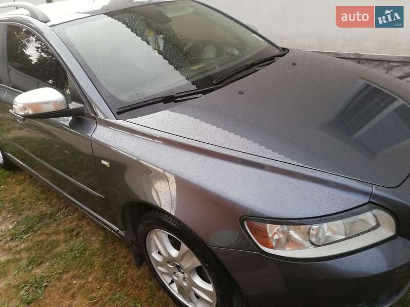 Універсал Volvo V50 2009 в Чемерівцях