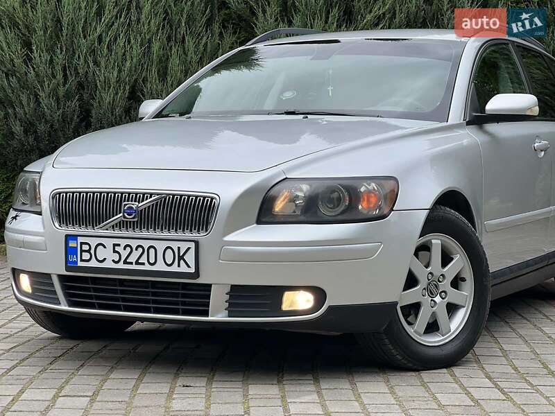 Volvo V50 2006