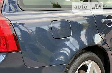 Универсал Volvo V50 2012 в 