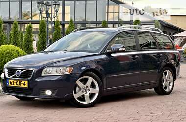 Универсал Volvo V50 2012 в 