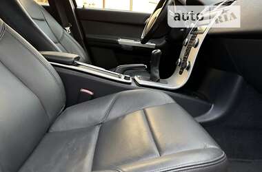 Универсал Volvo V50 2012 в 