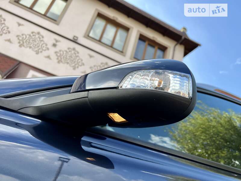 Універсал Volvo V50 2012 в Стрию