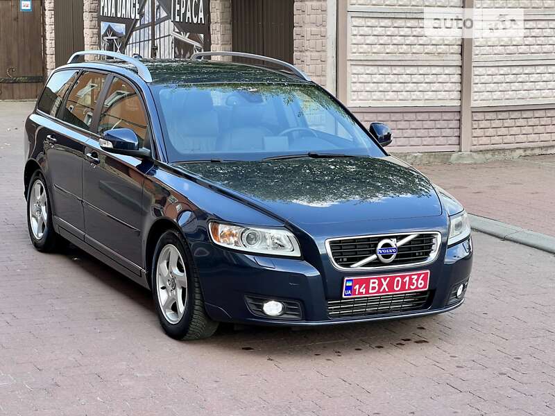 Універсал Volvo V50 2012 в Стрию