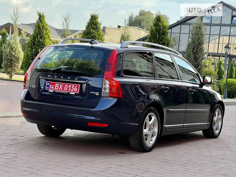 Універсал Volvo V50 2012 в Стрию