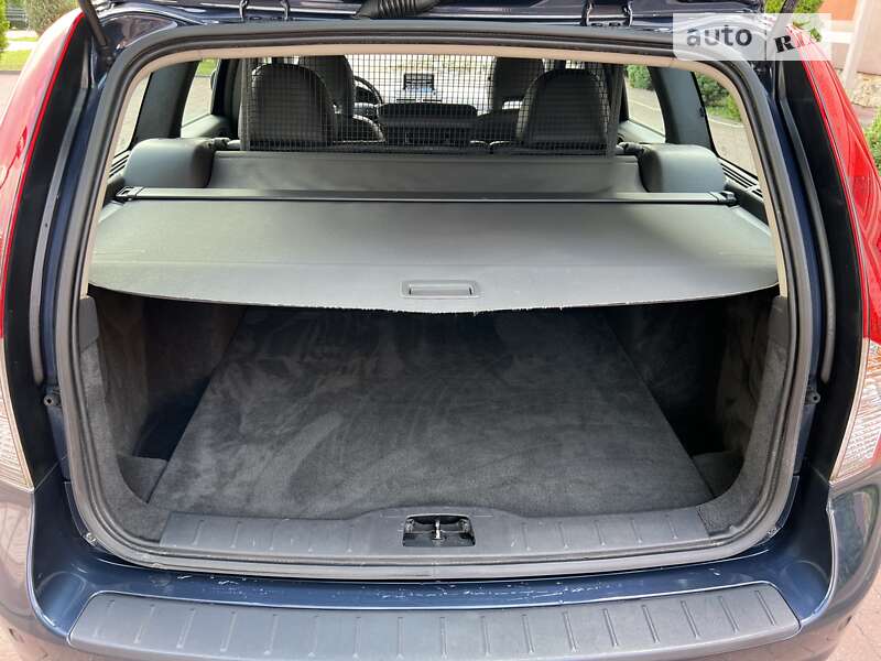 Універсал Volvo V50 2012 в Стрию