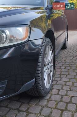 Универсал Volvo V50 2010 в Львове