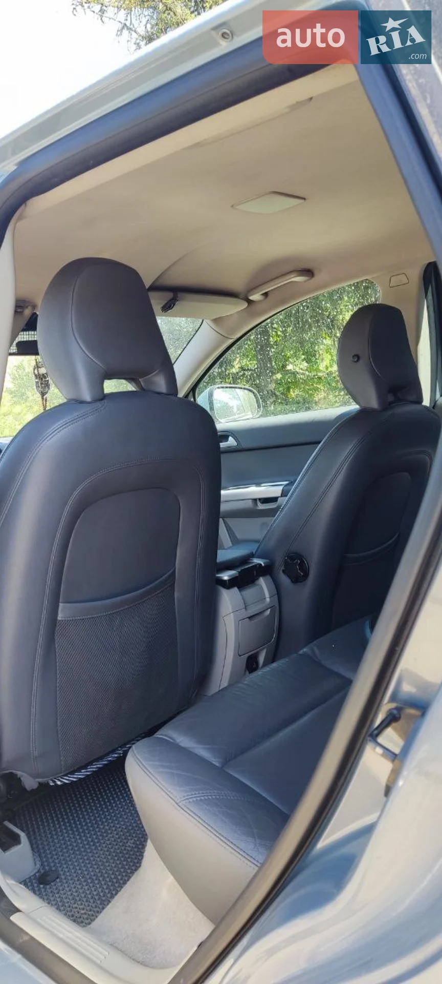 2010 Volvo V50 - мініатюра 8