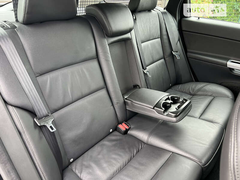 Универсал Volvo V50 2012 в Стрые