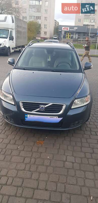 Универсал Volvo V50 2010 в Луцке