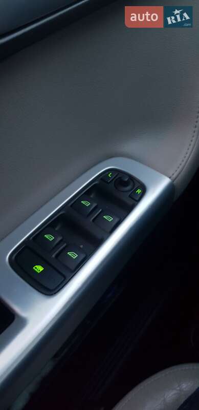 Универсал Volvo V50 2010 в Луцке