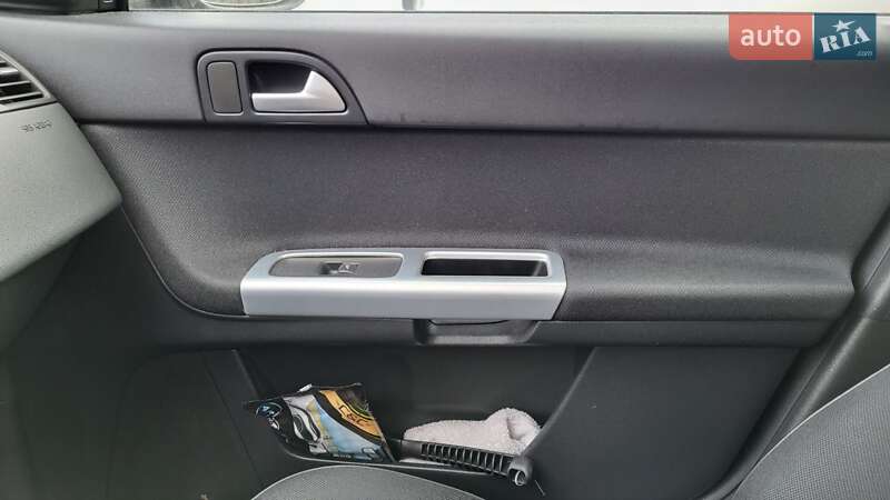 Универсал Volvo V50 2011 в Житомире