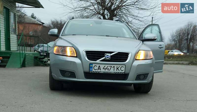 Volvo V50 2009